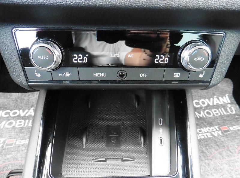 Škoda Scala 1.0 TSi Style Navi - fotka 12 z 16