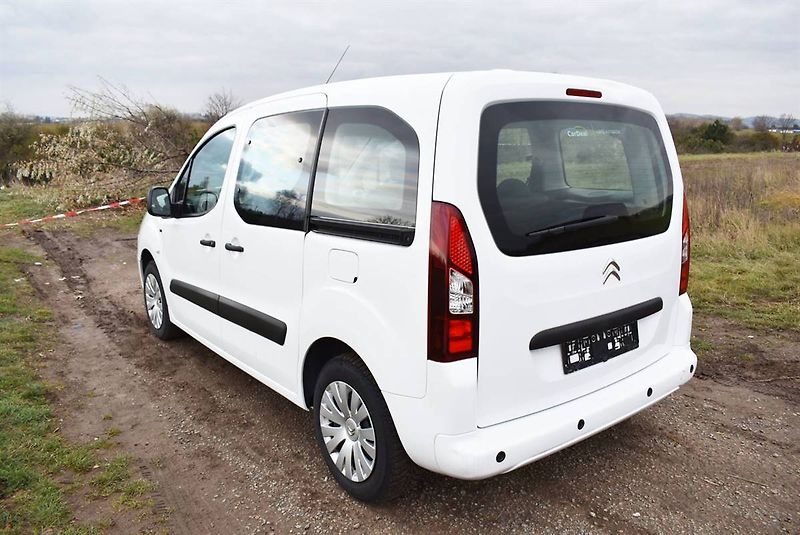 Citroën Berlingo 1,6 HDi MULTISPACE,1.M,SUPER - fotka 6 z 15