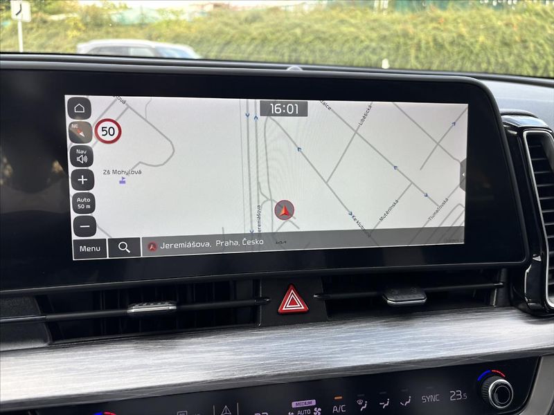 Kia Sportage 1,6 TGDi Exclusive ZÁRUKA NAVI - fotka 19 z 44