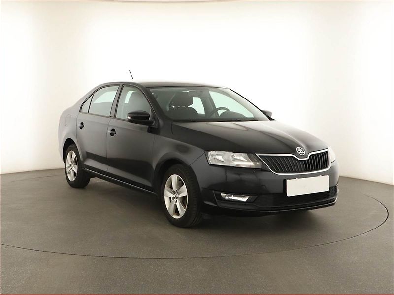 Škoda Rapid (2019) 1.0 TSI, Automat - fotografie inzerátu