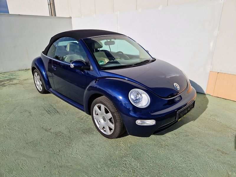 Volkswagen New Beetle Highline 2.0 - fotka 1 z 31