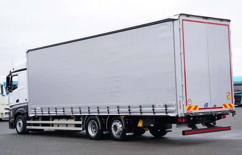 Mercedes-Benz Actros - fotka 8 z 20