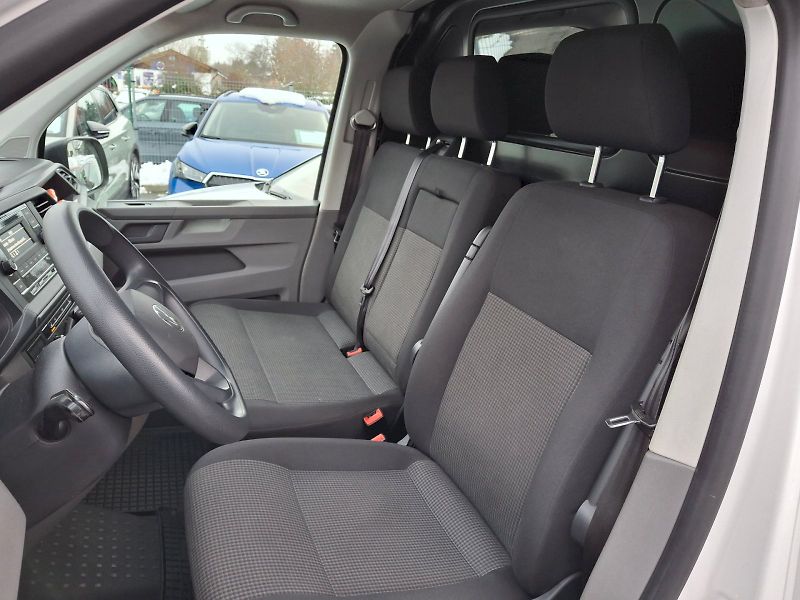 Volkswagen Transporter (2021) 2,0TDi 81kW - fotka 23 z 25