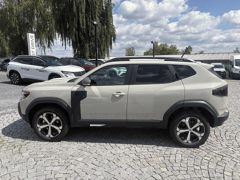 Dacia Duster (2026) Journey hybrid-G 150 4x4 - fotka 4 z 22