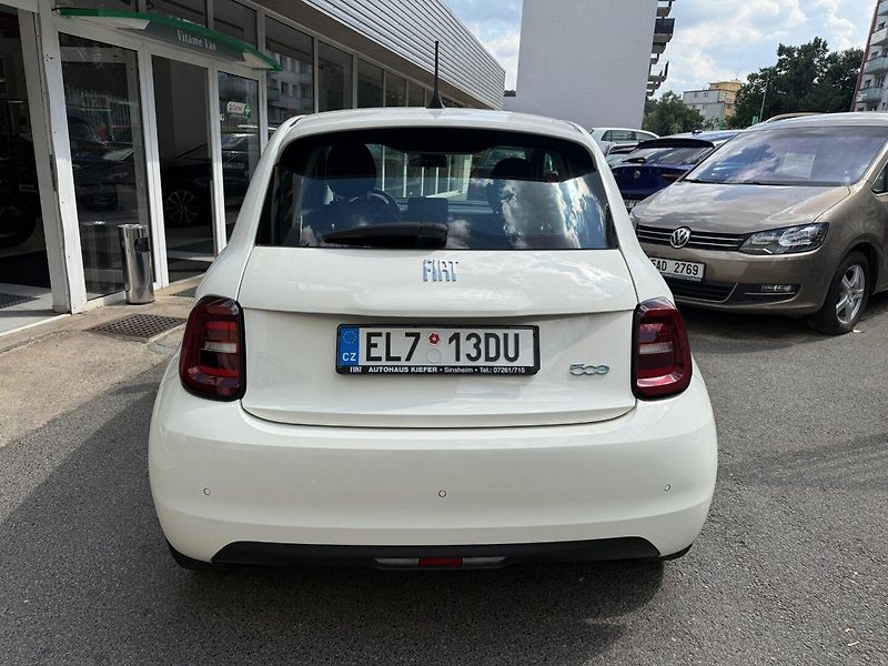 Fiat 500e (2021) Action - fotka 6 z 25
