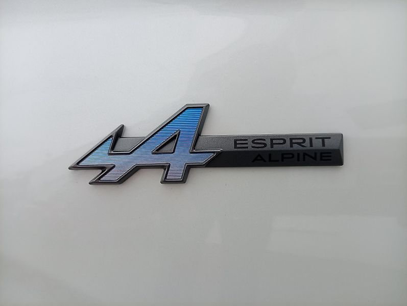 Renault Austral (2026) esprit ALPINE full hybrid 200 - fotka 9 z 28