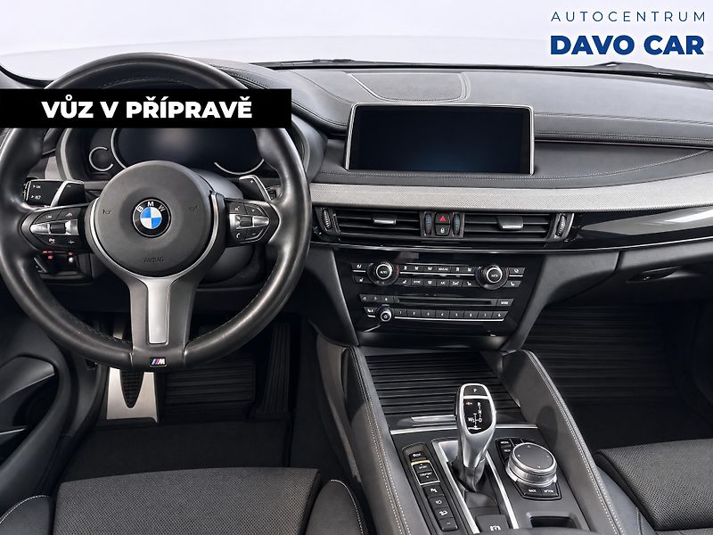 BMW X6 3,0 40d xDrive 230kW DPH CZ - fotka 3 z 12
