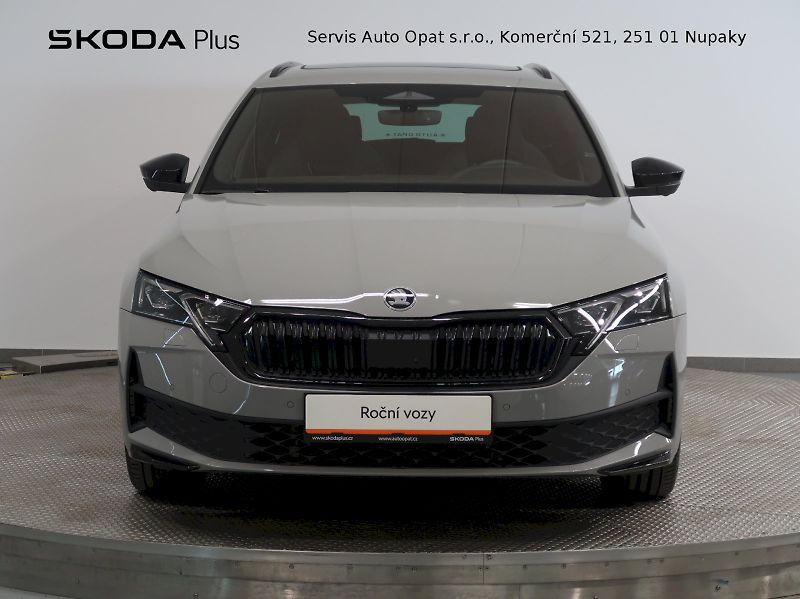 Škoda Octavia (2025) SPORTLINE 2.0TDI 110KW PANORAM - fotka 4 z 45