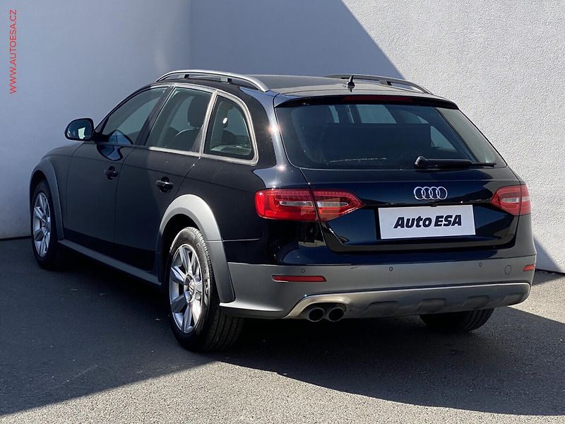 Audi A4 Allroad (2015) 2.0TDi Quattro, servis.kniha - fotka 6 z 16