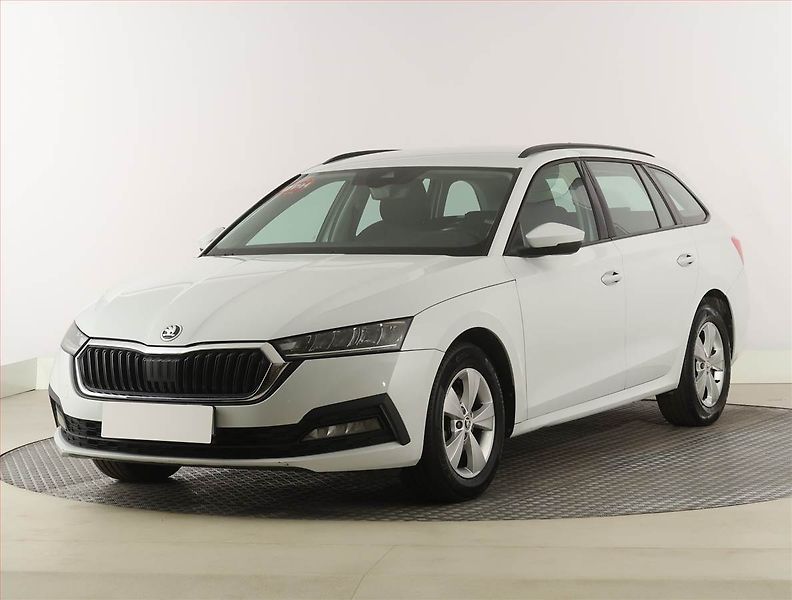 Škoda Octavia (2021) 2.0 TDI, Automat, Navi - fotka 2 z 26