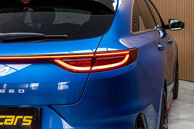 Kia Pro_Ceed 1.6 T-GDi 150kW GT*ZÁRUKA*ČR* - fotka 38 z 42