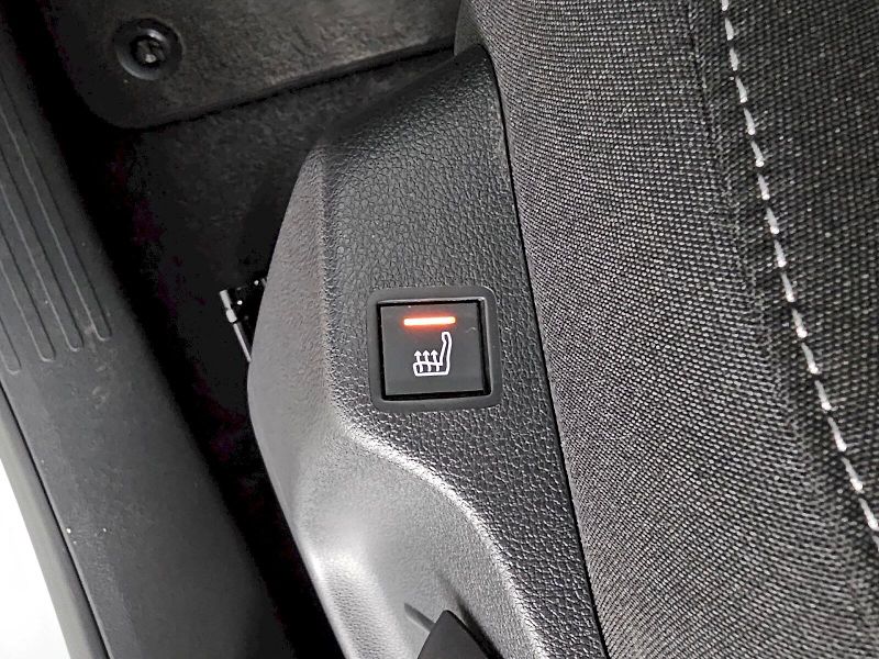 Toyota ProAce City Verso (2024) L1 1.2T 110k FAMILY - fotka 18 z 25