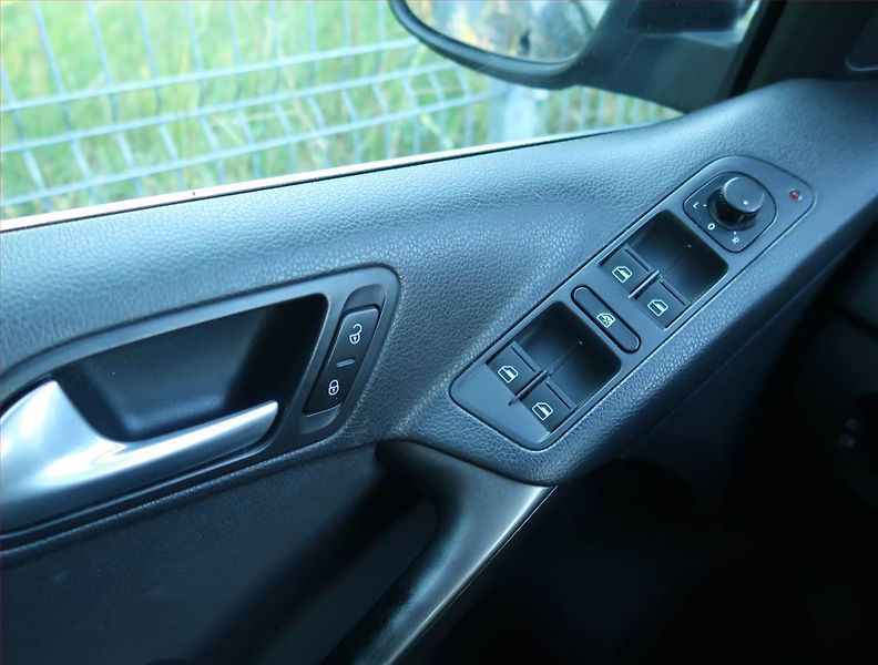 Volkswagen Tiguan (2008) 1.4 TSI, 4X4, Navi, Tempomat - fotka 17 z 17