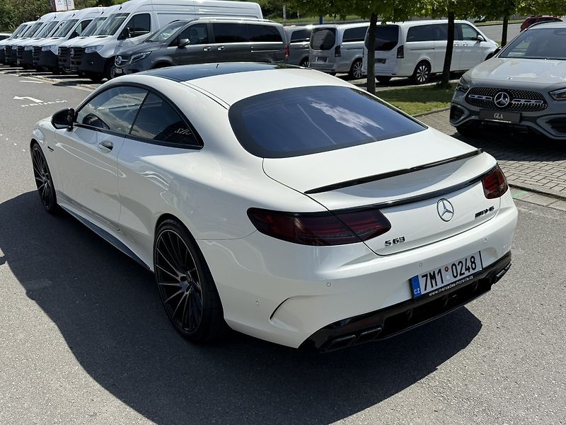 Mercedes-Benz Třídy S (2017) 500 4MATIC kupé - fotka 56 z 57