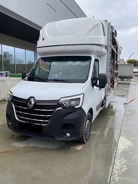 Renault Master 2,3 120kW 10 palet - fotka 6 z 8