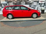 Ford Focus (2010) 1.6TDCi, 66KW, VYHŘ. SEDADLA - náhled 4