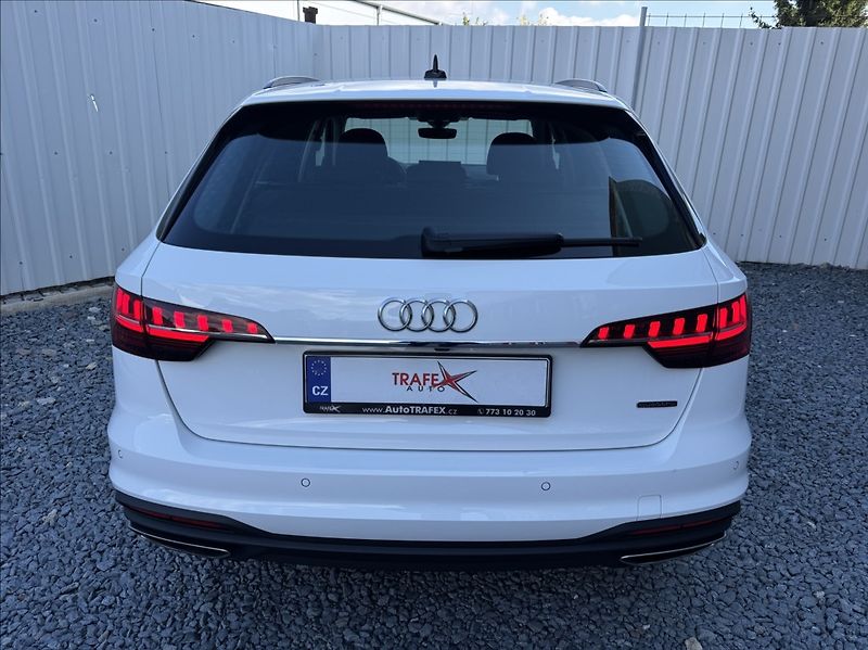 Audi A4 2,0 40 TDI Quattro ACC DPH ČR - fotka 11 z 50