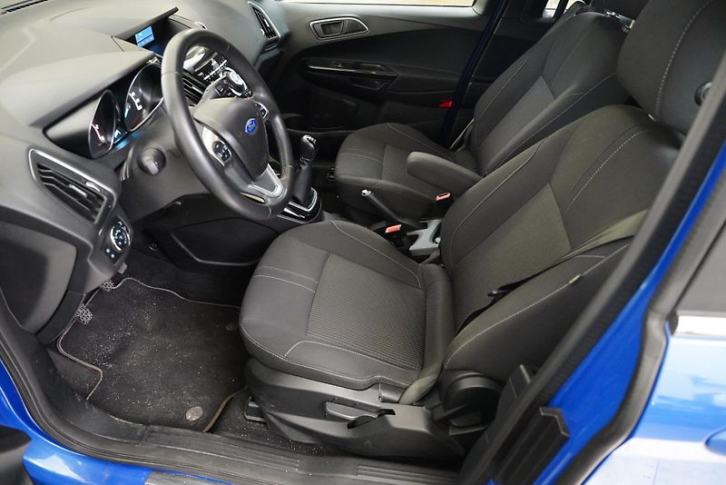 Ford B-MAX - fotka 6 z 6