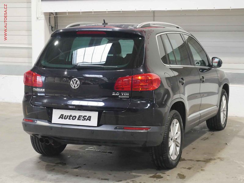 Volkswagen Tiguan (2011) 2.0TDi 4x4, ČR, Klima - fotka 6 z 22