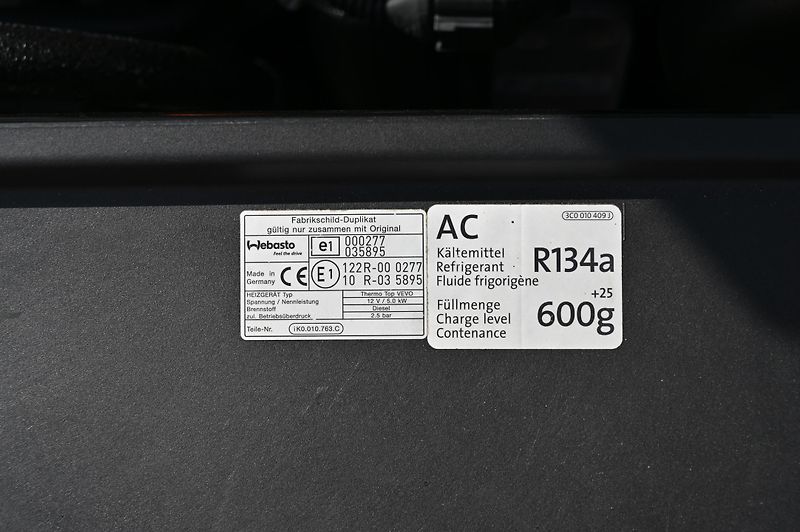Volkswagen Passat Variant 2.0TDI 103KW Highline  - fotka 40 z 52