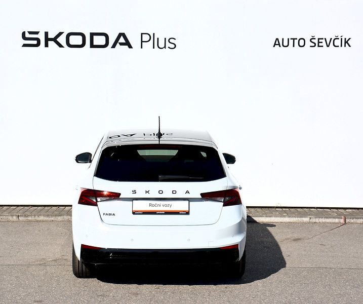 Škoda Fabia (2026) Monte Carlo 1,0 TSI 85 kW 6 MP - fotka 9 z 21