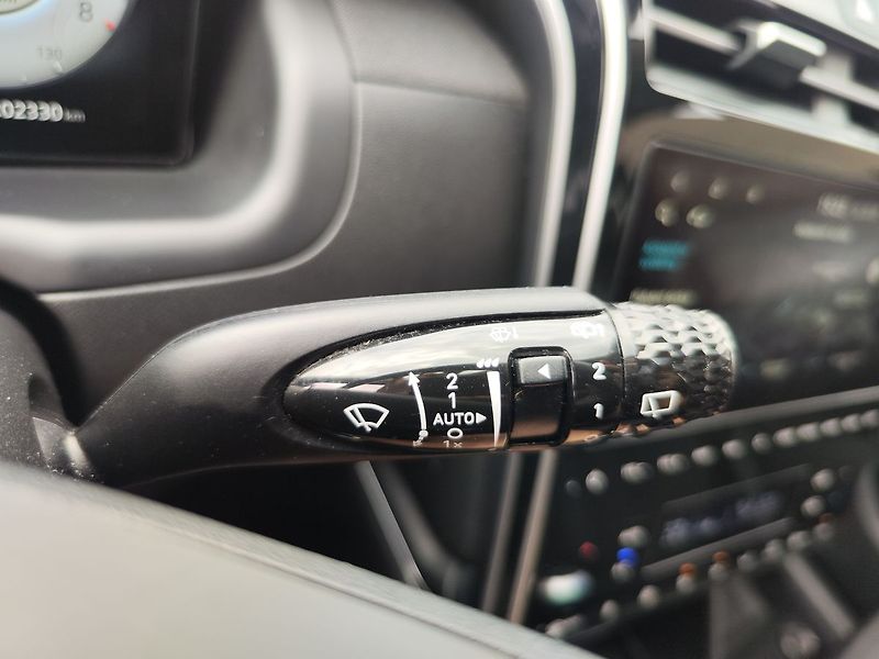 Hyundai Tucson 1.6 T-GDI/110kW Smart Navi 4x4 - fotka 31 z 41