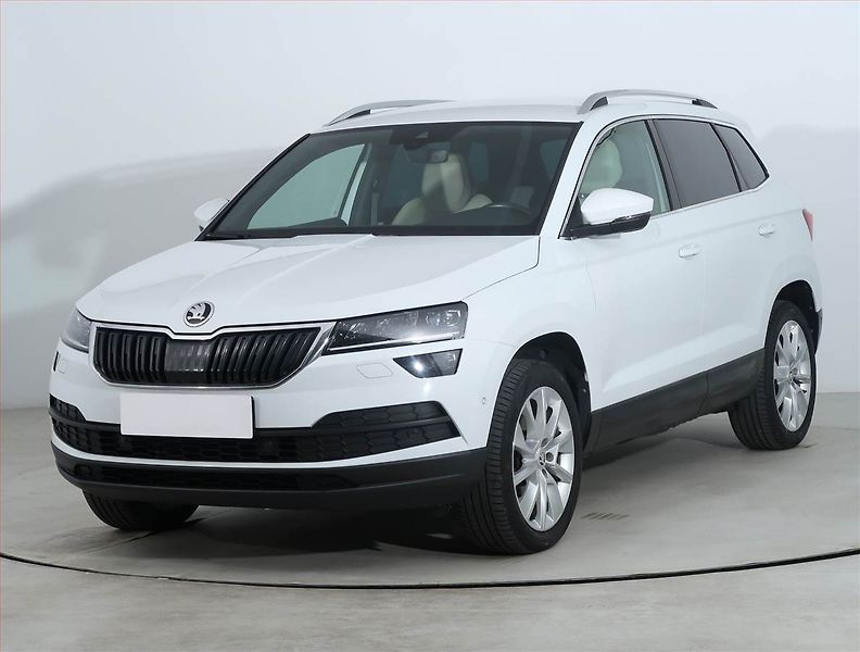 Škoda Karoq (2017) Style Plus 1.5 TSI - fotka 2 z 26