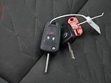 Opel Cascada (2013) 1.4i, AC, výhřev sed - náhled 21