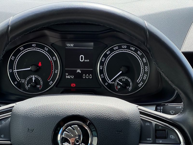 Škoda Scala (2020) Style 1.0 TSI 85kW - fotka 17 z 37