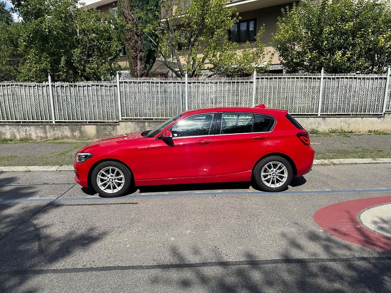 BMW Řada 1 (2015) 116 d automat - fotka 6 z 22