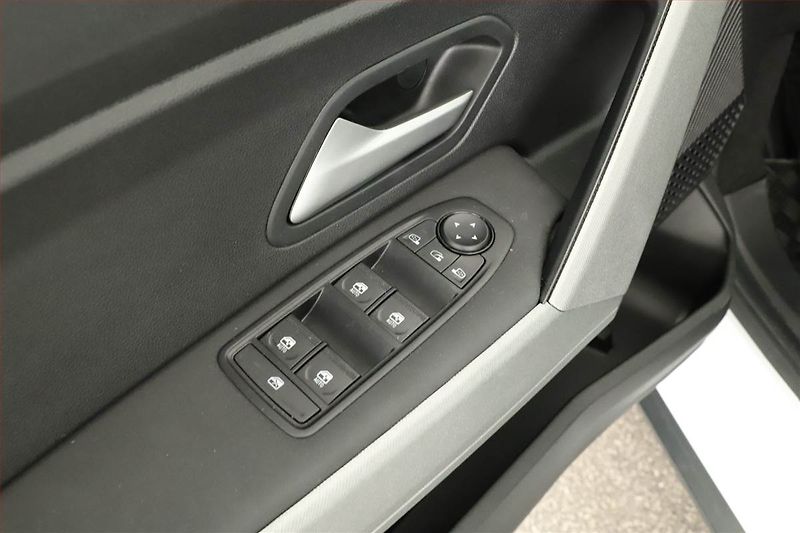 Dacia Bigster (2025) 1.2 MHEV, JOURNEY, KEYLESS - fotka 10 z 15
