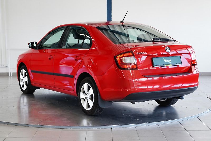 Škoda Rapid - fotka 7 z 23