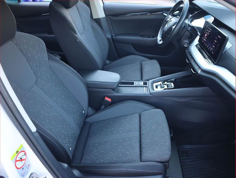 Škoda Octavia (2022) 1.5 TSI - fotka 9 z 20