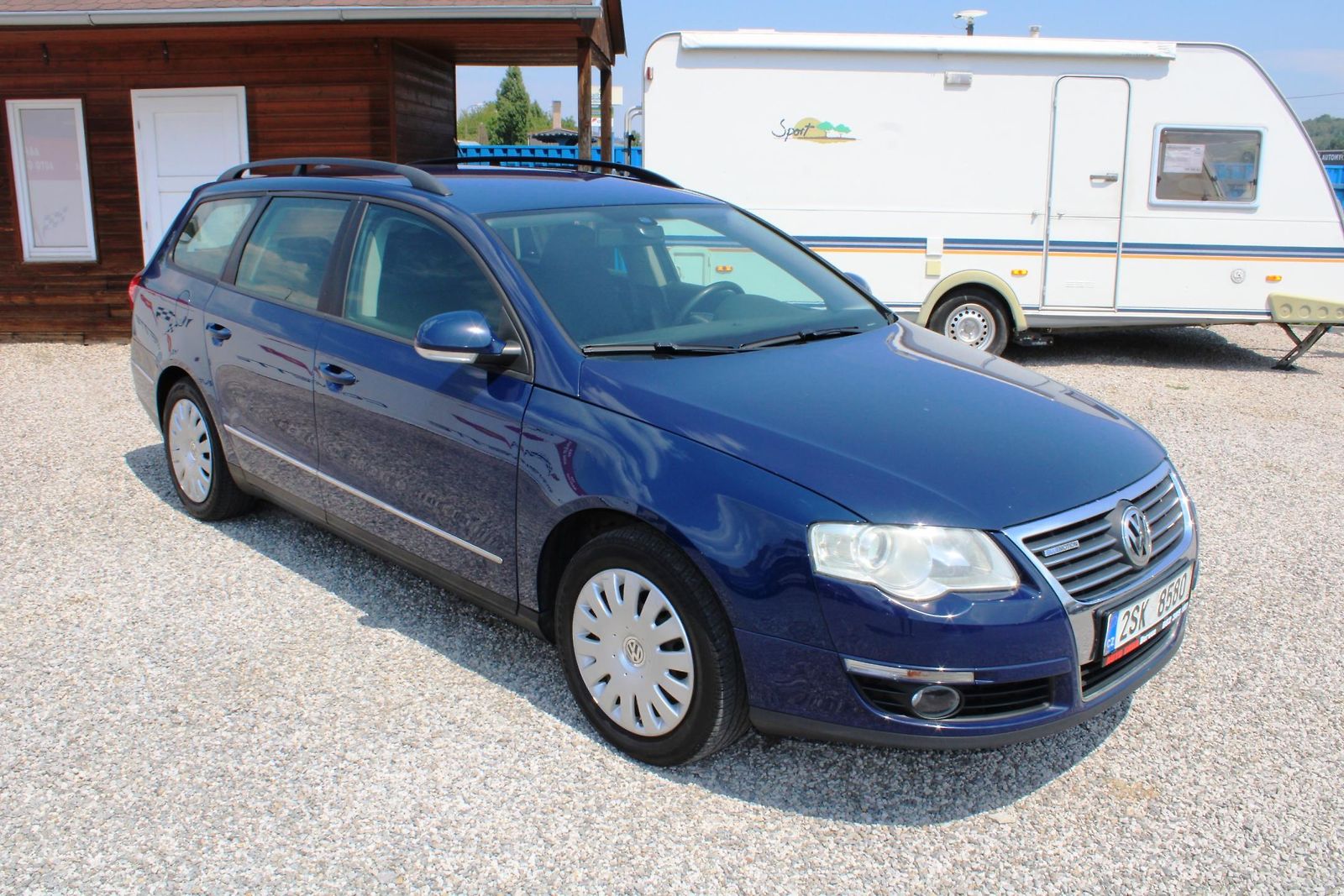Volkswagen Passat 1.9 TDI KLIMATIZACE VÝHŘEV 