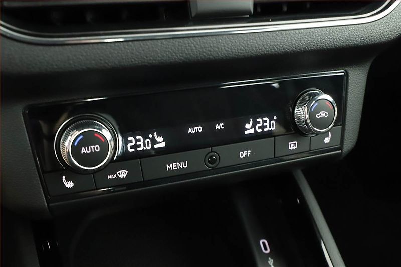 Škoda Kamiq (2021) Style 1.0 TSI - fotka 10 z 15