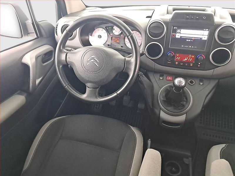 Citroën Berlingo (2015) Selection 1.6 BlueHDi, 5Míst - fotka 7 z 21