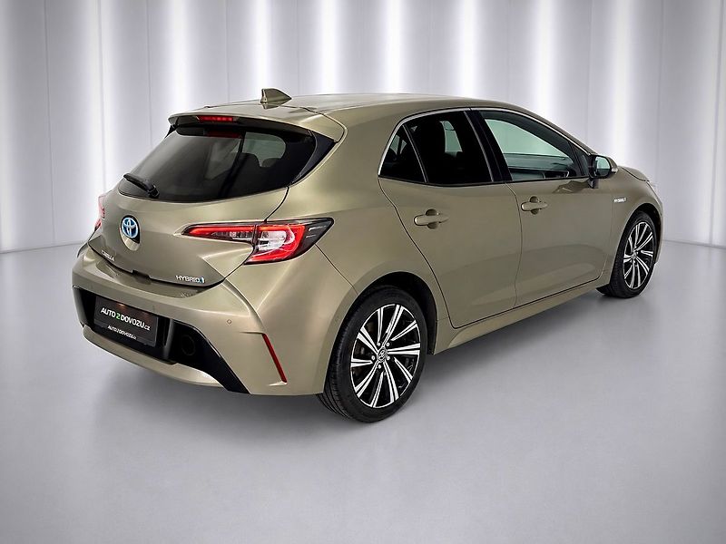 Toyota Corolla 1.8 Hybrid e-CVT COMFORT, ACC, - fotka 6 z 24