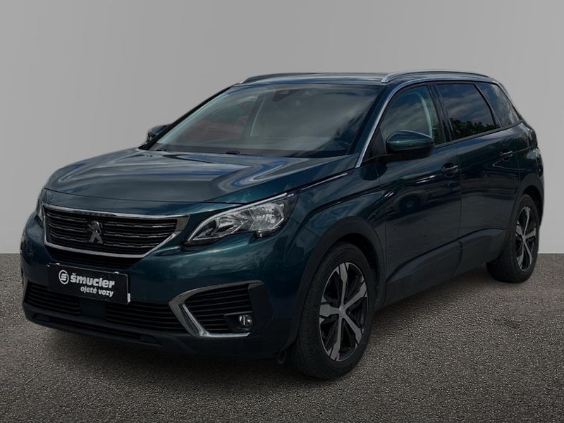 Peugeot 5008 Active, 7 míst - fotka 1 z 8