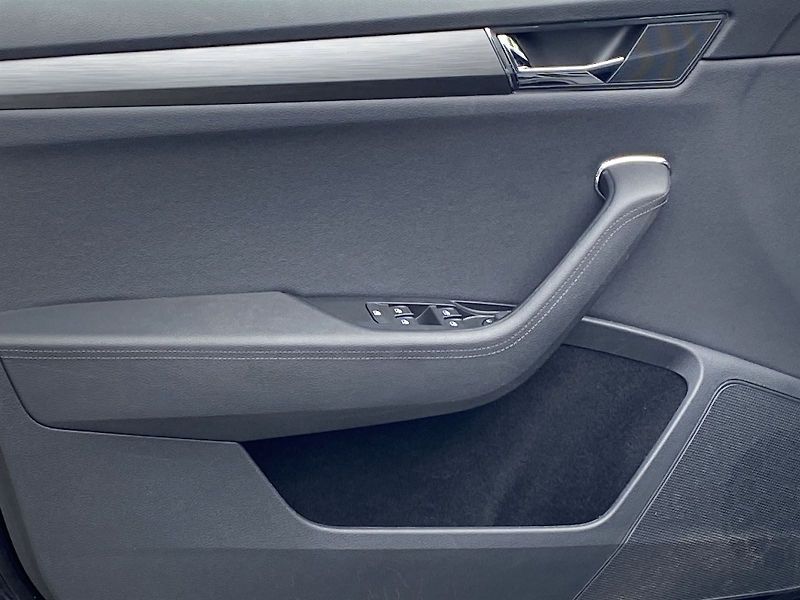 Škoda Superb (2022) 1.5 TSI Style+ - fotka 29 z 40