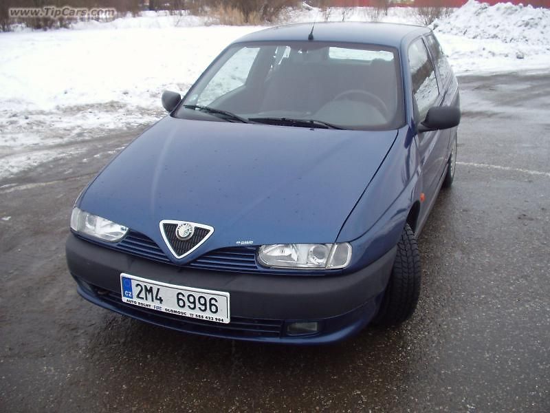 ZKUŠENOSTI UŽIVATELE: Alfa Romeo 145 1,6 TS