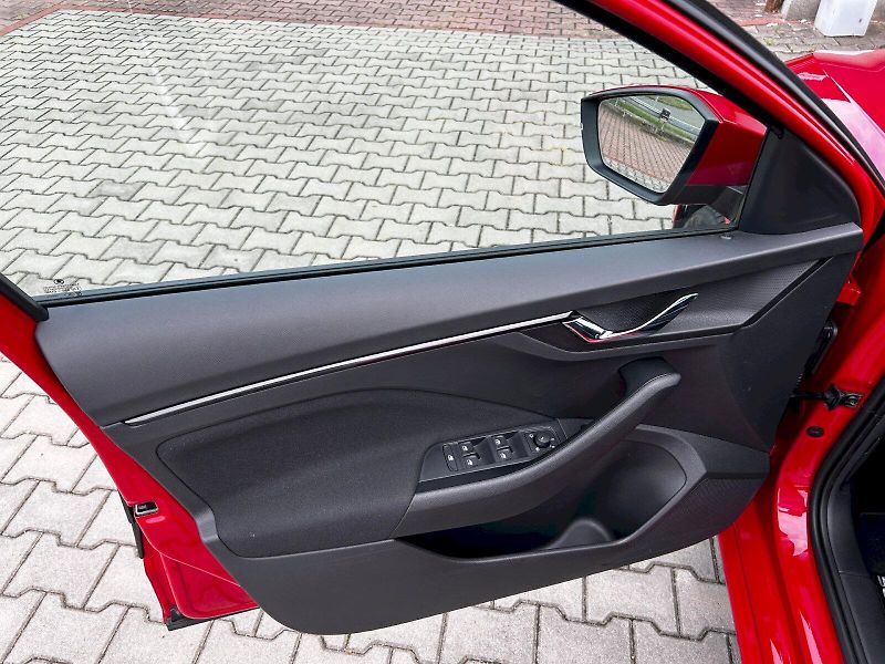 Škoda Scala (2025) 1.0 TSI 85kW MP6 Selection - fotka 22 z 35