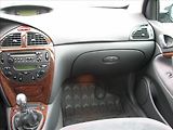 Citroën C5 2,0 16V HPI Xenony,Kůže  Exclu - náhled 37