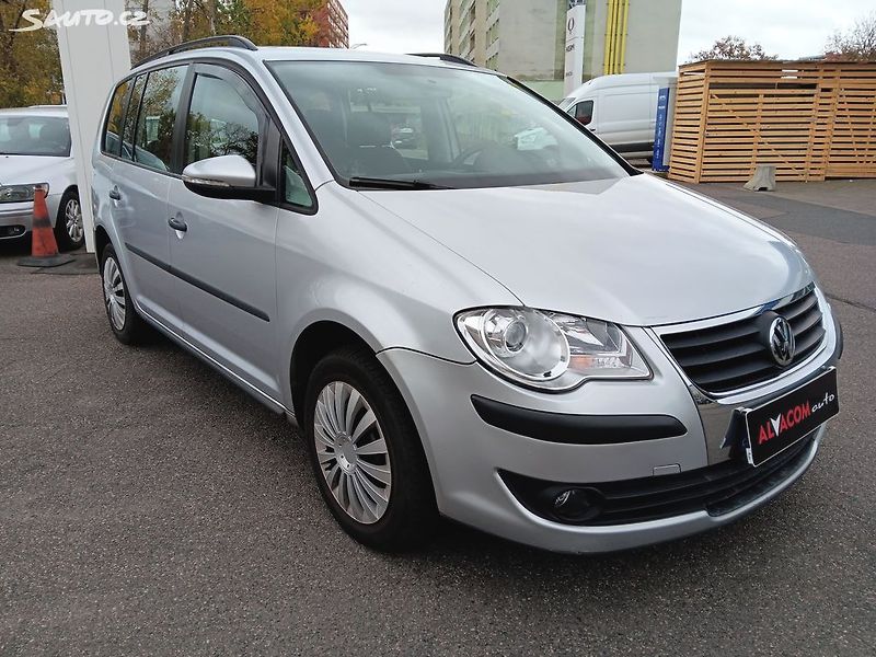 Volkswagen Touran 1.9 TDI 77kW - fotka 4 z 23