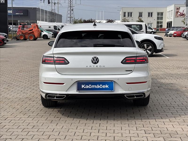 Volkswagen Arteon 2,0 TSI R-Line 206kW DSG - fotka 4 z 38