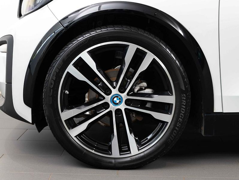 BMW i3 - fotka 6 z 22