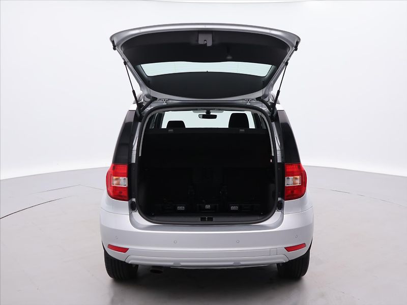 Škoda Yeti 1,2 TSI 81kW Ambition Klima CZ - fotka 9 z 29