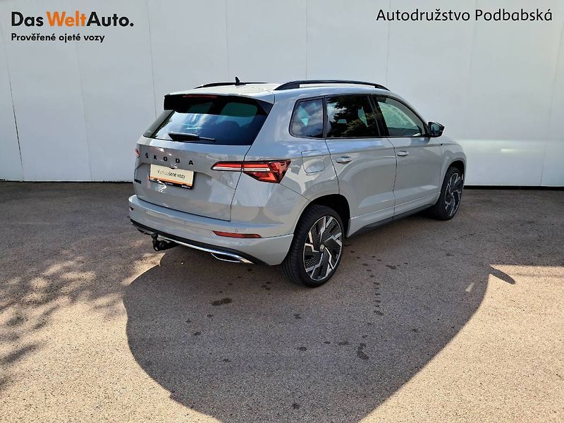 Škoda Karoq (2022) SPORTLINE Exclusive 1.5 TSI / - fotka 2 z 31
