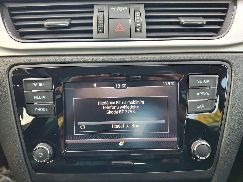 Škoda Rapid (2018) Spaceback Ambition Plus 1,0TSi - fotka 19 z 27