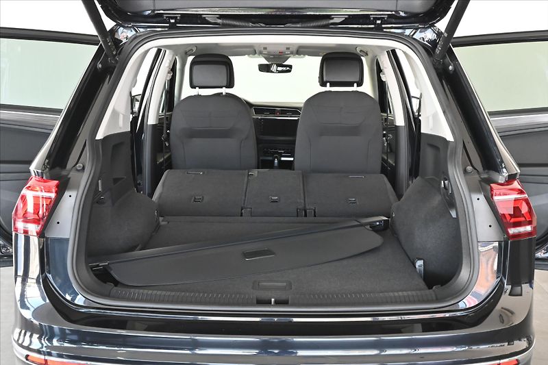 Volkswagen Tiguan Allspace 2,0 TDI 147 kW DSG Elegance 4M - fotka 11 z 34
