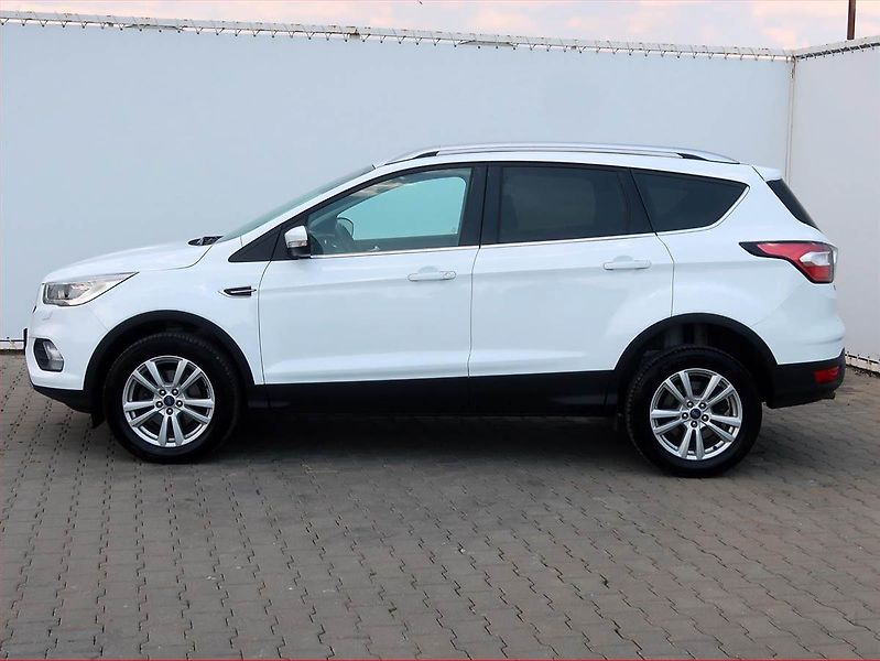 Ford Kuga (2019) 1.5 TDCi, Serv.kniha, Navi - fotka 3 z 17